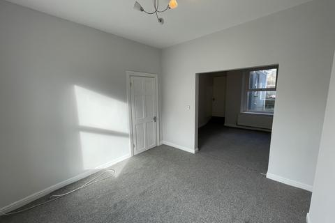 2 bedroom terraced house to rent, Milbrook St, Swansea