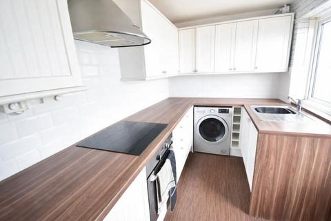 3 bedroom terraced house to rent, Fifth Ave, Swansea