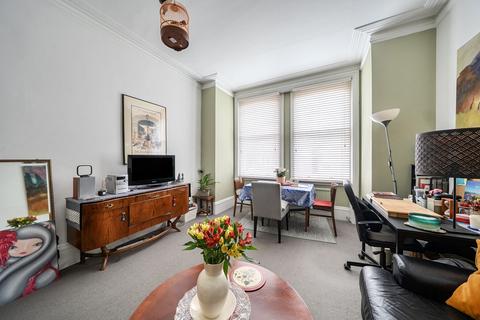 2 bedroom apartment for sale, Finchley Road, Hampstead, NW3