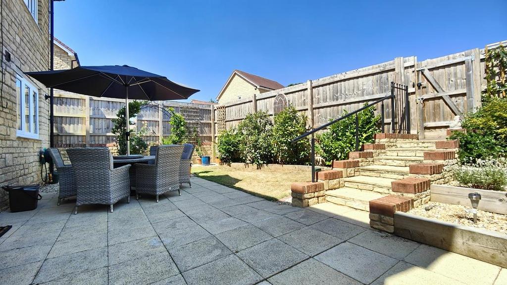 Garden 3.jpg