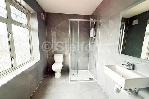 undefined, Kenton Lane, Harrow HA3