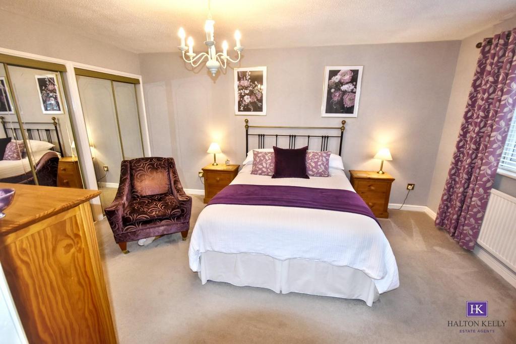 Main bedroom