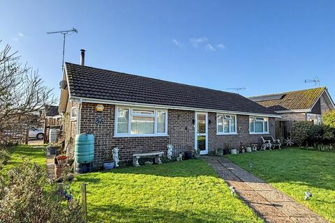3 bedroom detached bungalow for sale, Fordingbridge