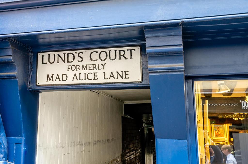 2 lund court (28 of 31).jpg