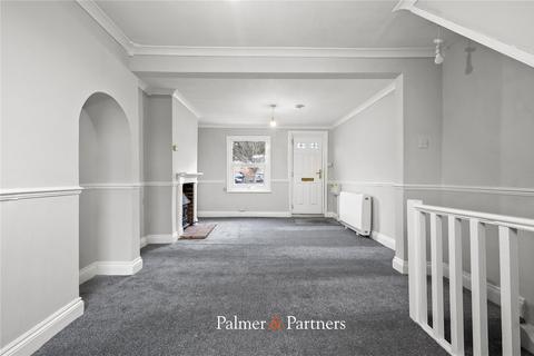 2 bedroom terraced house to rent, Priory Street, Colchester, Essex, CO1