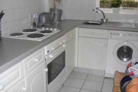 2 bedroom apartment to rent, Wardo Avenue, London, SW6