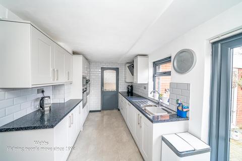 3 bedroom semi-detached house for sale, Highfield Road North, Walsall WS3