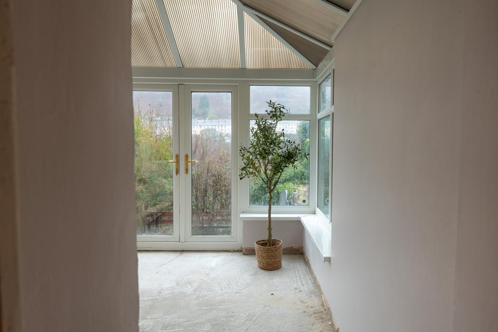 Queens Road-15