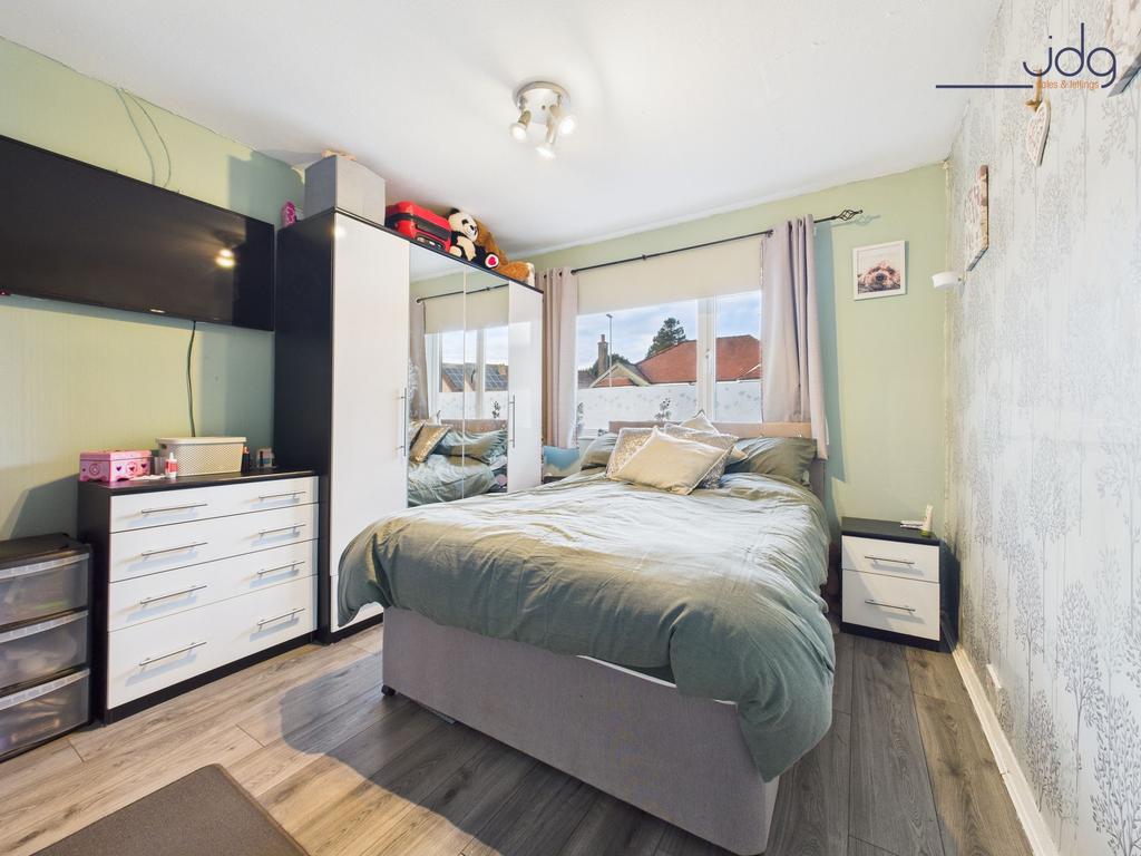 Double Bedroom