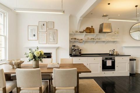 4 bedroom property for sale, Cheyne Walk, London SW10