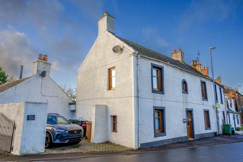 3 bedroom end of terrace house for sale - Kirkford, Stewarton