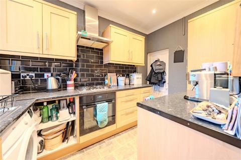 2 bedroom terraced house for sale, Henley Crescent, Leeds, West Yorkshire