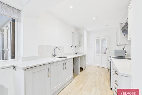 undefined, Pant Olwen, Gresford, LL12