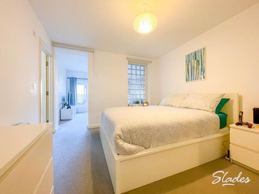 Cumnor road master b