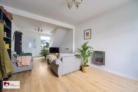 2 bedroom terraced house for sale, Station Road, Knowle B93