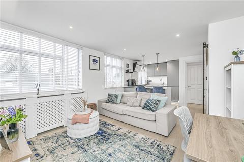 2 bedroom flat for sale, Ravenslea Road, London, SW12