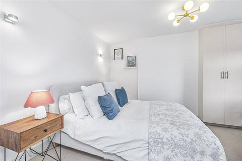 2 bedroom flat for sale, Ravenslea Road, London, SW12