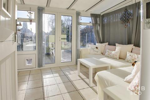 3 bedroom semi-detached house for sale, Walton Road, Clacton-On-Sea CO15