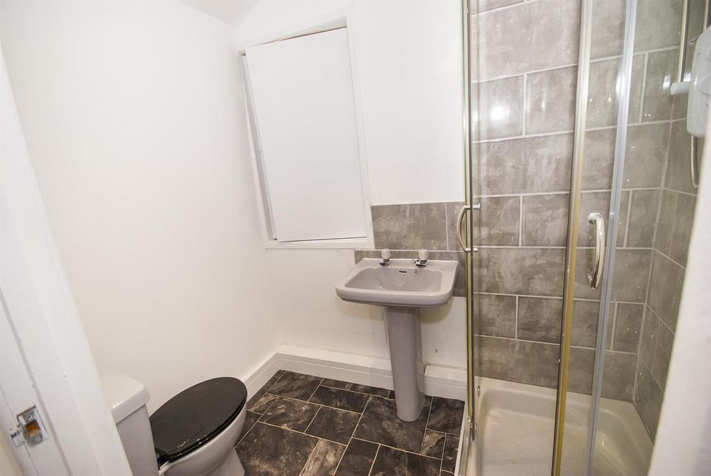 En Suite Shower Room