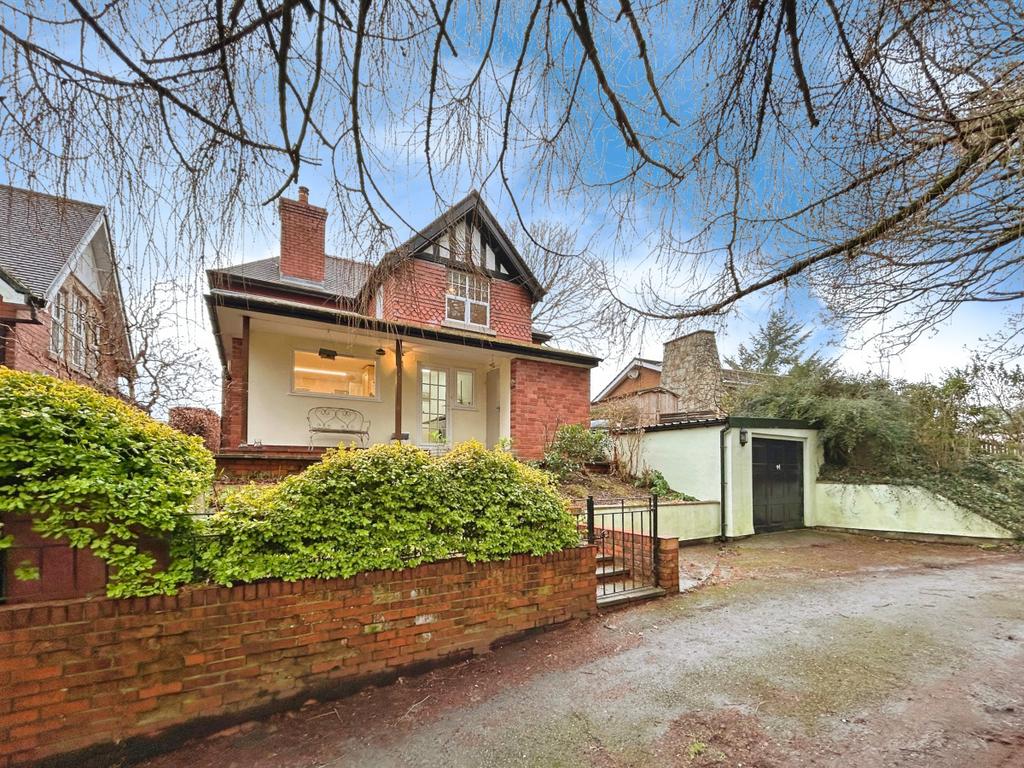 Detached Edwardian Residence