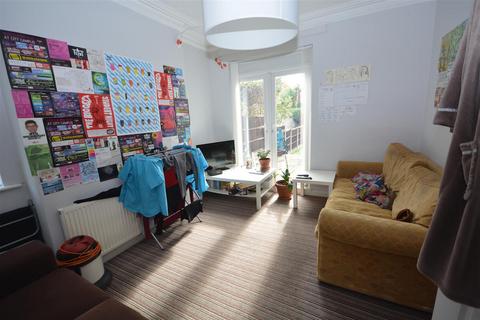 6 bedroom semi-detached house for sale, Radcliffe Road, West Bridgford, Nottingham