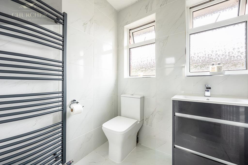 17hesketh Road-03