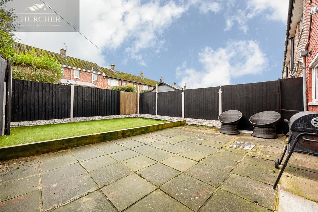 17hesketh Road-13