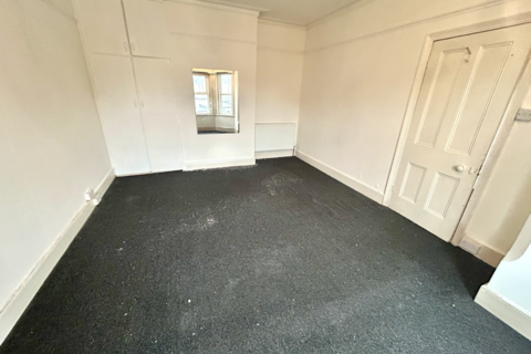 2 bedroom property to rent, St Clements Road, Boscombe
