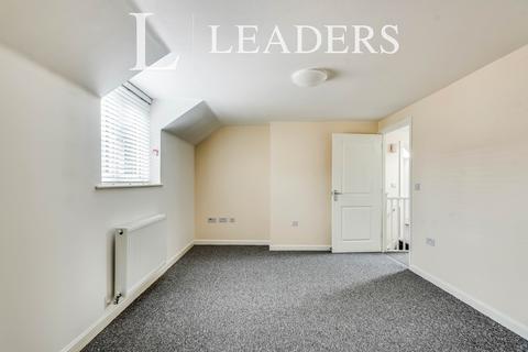 1 bedroom flat to rent, Mattocks Path, Swindon, Wiltshire, SN1