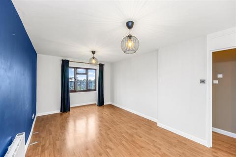 1 bedroom flat for sale, Teresa Mews, London