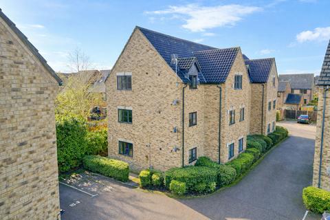 2 bedroom flat for sale, Perivale, Milton Keynes MK10