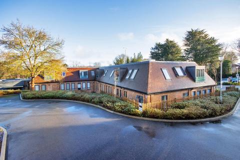 1 bedroom flat for sale - North Ash Road, New Ash Green, Longfield, Kent, DA3 8AJ