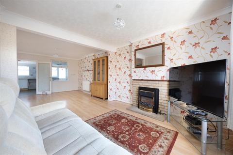 2 bedroom end of terrace house for sale, Wyke Road, Trowbridge