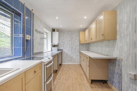 3 bedroom chalet for sale, Northdown Road, Newhaven