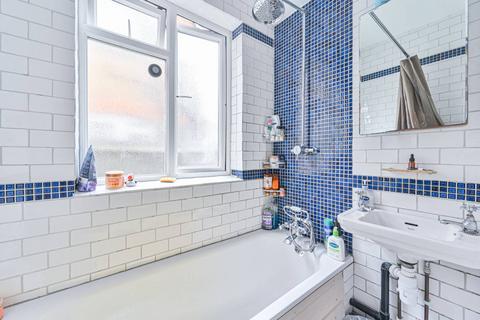 1 bedroom flat for sale, Trundleys Road, Deptford, London, SE8