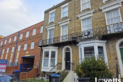 1 bedroom apartment for sale, Westbrook Gardens, Margate