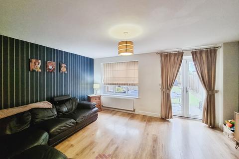 3 bedroom semi-detached house for sale, Fulwood Drive, Doncaster DN4