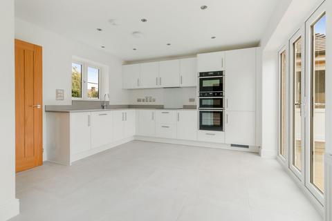 3 bedroom semi-detached house for sale, Coldharbour Road, Upper Dicker BN27