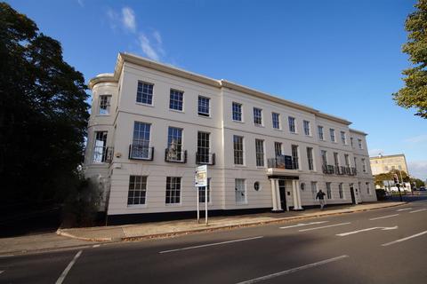 1 bedroom flat to rent, Cheltenham GL53 7FH