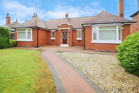3 bedroom bungalow for sale - Breck Lane, Sheffield S25