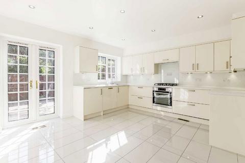 4 bedroom house for sale, Topiary Square, Kew TW9