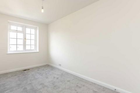 4 bedroom house for sale, Topiary Square, Kew TW9