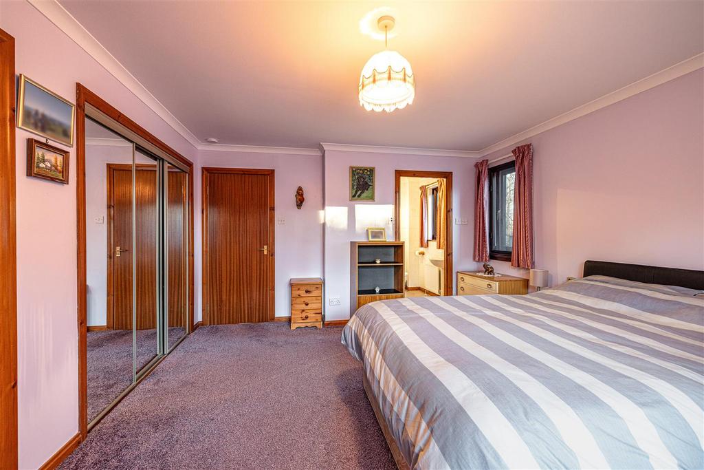 Tigh-Na-Magh Lindean 29a.jpg