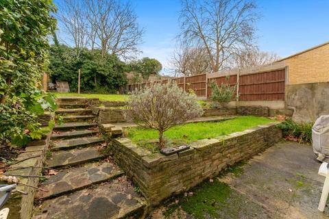 undefined, Lyall Avenue, London SE21