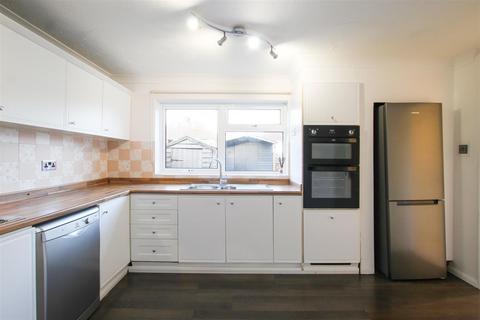 undefined, Fromont Close, Cambridge CB21