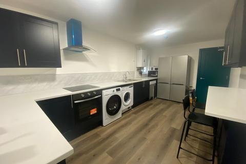 1 bedroom terraced house to rent, Walmer Road, Hampshire PO1