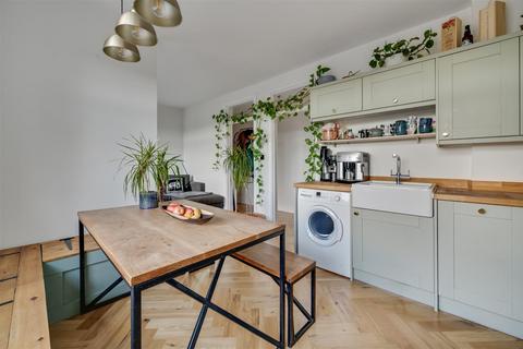3 bedroom apartment for sale, Anson Road, Willesden Green, London
