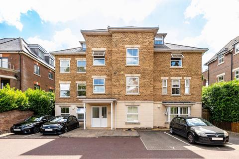 2 bedroom flat to rent, Epsom Road, Guildford, GU1