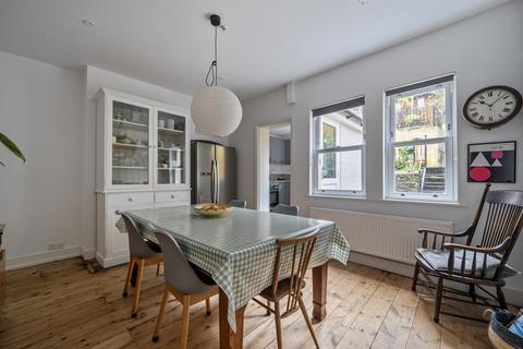 undefined, Brighton Road, Surrey GU7