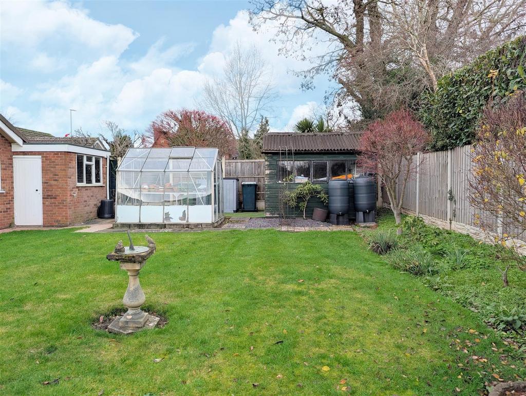 Garden 1.jpg